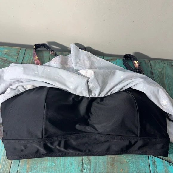 Torrid Black Gold Star Metallic Print 1PC Flounce Top SwimSuit 1X (TOP ONLY) - Picture 7 of 10